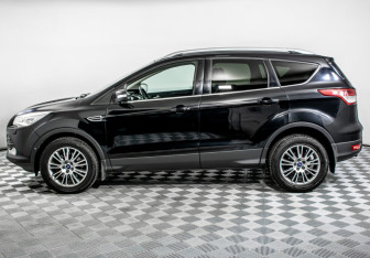 Подержанный автомобиль Ford Kuga 2013 года (8 фото)