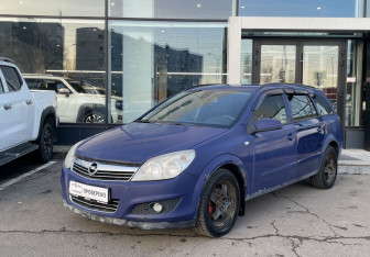 Подержанный автомобиль Opel Astra Wagon 2007 года (1 фото)