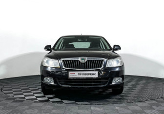 Подержанный автомобиль Skoda Octavia Liftback 2012 года (2 фото)