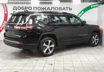 Новый Jeep Grand Cherokee 2023 (4 фото)