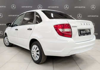 Подержанный автомобиль LADA (ВАЗ) Granta Sedan 2025 года (7 фото)