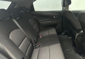 Подержанный автомобиль SsangYong Actyon 2013 года (14 фото)