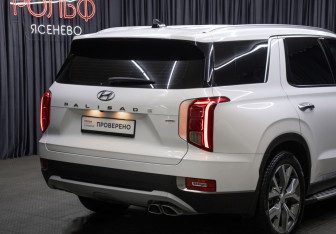 Подержанный автомобиль Hyundai Palisade 2021 года (29 фото)