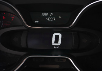 Подержанный автомобиль Renault Kaptur 2017 года (14 фото)