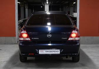 Подержанный автомобиль Nissan Almera Classic 2011 года (6 фото)