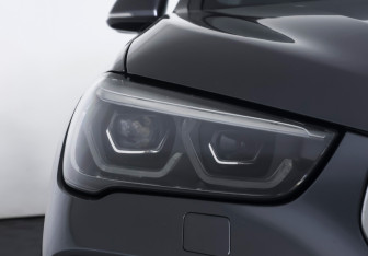 Подержанный автомобиль BMW X1 2019 года (22 фото)