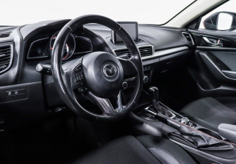 Подержанный автомобиль Mazda 3 Sedan 2013 года (6 фото)
