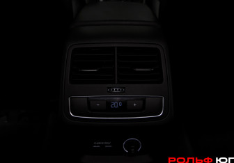 Подержанный автомобиль Audi A5 Coupe 2019 года (18 фото)