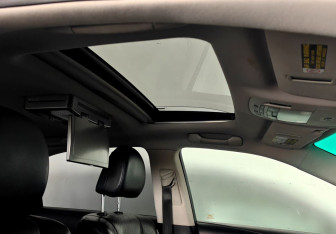 Подержанный автомобиль Lexus RX 2010 года (17 фото)