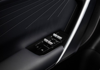 Новый Geely Atlas 2025 (27 фото)