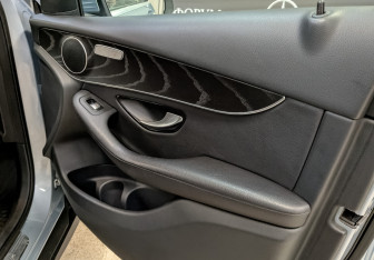 Подержанный автомобиль Mercedes-Benz GLC Coupe 2018 года (24 фото)