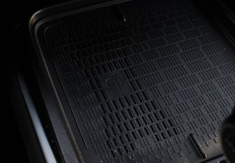 Подержанный автомобиль Haval H3 2024 года (23 фото)