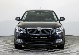 Подержанный автомобиль Skoda Octavia Liftback 2013 года (2 фото)