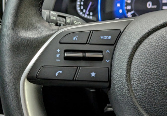 Подержанный автомобиль Hyundai Creta 2022 года (5 фото)