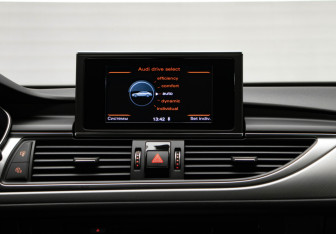 Подержанный автомобиль Audi A6 Sedan 2016 года (24 фото)