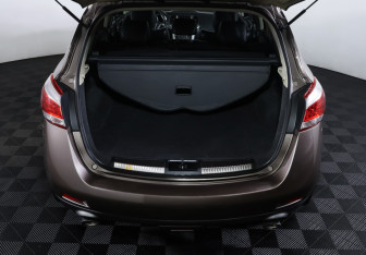 Подержанный автомобиль Nissan Murano Suv 2014 года (9 фото)