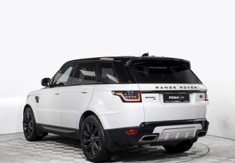 Подержанный автомобиль Land Rover Range Rover Sport 2021 года (7 фото)