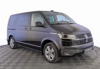 Подержанный автомобиль Volkswagen Multivan 2020 года (3 фото)