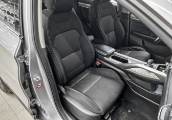 Подержанный автомобиль Geely Coolray 2022 года (22 фото)