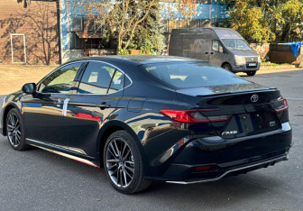 Новый Toyota Camry Sedan 2025 (9 фото)