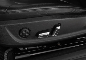 Подержанный автомобиль Audi A5 Coupe 2012 года (16 фото)