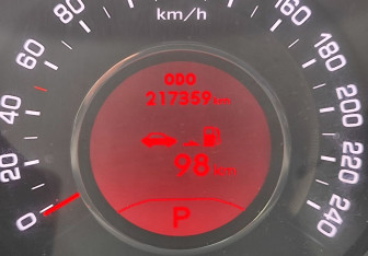 Подержанный автомобиль Kia Sportage 2012 года (15 фото)