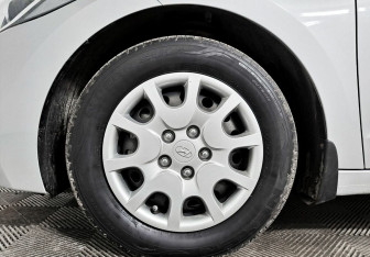 Подержанный автомобиль Hyundai Elantra Sedan 2018 года (7 фото)