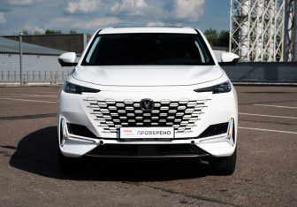 Подержанный автомобиль Changan UNI-K 2023 года (2 фото)