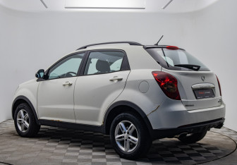Подержанный автомобиль SsangYong Korando 2011 года (3 фото)