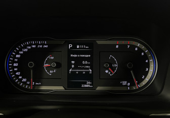 Подержанный автомобиль Hyundai Tucson 2024 года (11 фото)