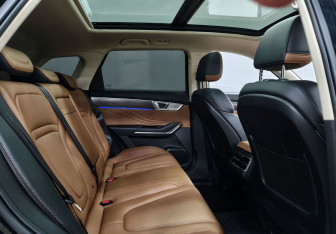 Подержанный автомобиль FAW Bestune T99 2023 года (14 фото)