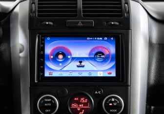 Подержанный автомобиль Suzuki Grand Vitara 2010 года (14 фото)