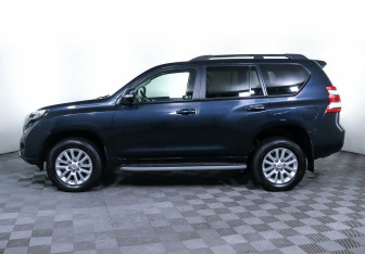 Подержанный автомобиль Toyota Land Cruiser Prado 2014 года (3 фото)