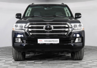 Подержанный автомобиль Toyota Land Cruiser Suv 2020 года (2 фото)