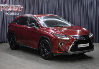 Подержанный автомобиль Lexus RX 2019 года (3 фото)