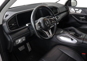 Подержанный автомобиль Mercedes-Benz GLE 2020 года (9 фото)
