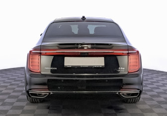 Новый Hongqi H9 2024 (6 фото)