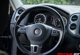 Подержанный автомобиль Volkswagen Tiguan 2012 года (11 фото)