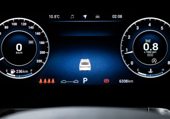 Подержанный автомобиль Chery Arrizo 8 2023 года (11 фото)