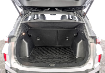 Подержанный автомобиль Geely Coolray 2024 года (10 фото)