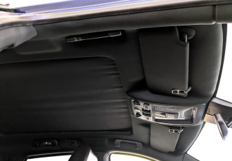 Подержанный автомобиль Cadillac SRX 2011 года (23 фото)