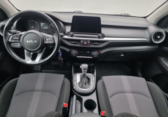 Подержанный автомобиль Kia Cerato Sedan 2021 года (11 фото)