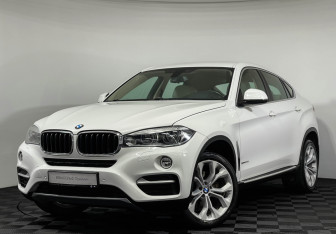 Подержанный автомобиль BMW X6 2015 года (1 фото)