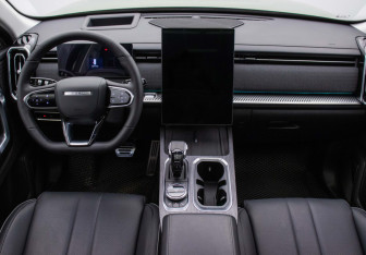 Подержанный автомобиль Jaecoo J7 2023 года (13 фото)