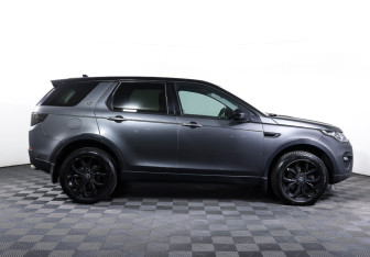 Подержанный автомобиль Land Rover Discovery Sport 2016 года (4 фото)