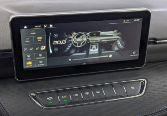 Подержанный автомобиль Haval Jolion 2023 года (25 фото)