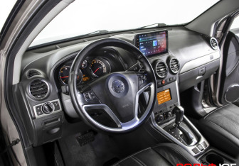 Подержанный автомобиль Opel Antara 2014 года (19 фото)