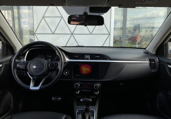 Подержанный автомобиль Kia Rio Hatchback 2020 года (11 фото)