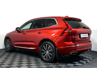 Подержанный автомобиль Volvo XC60 2018 года (7 фото)