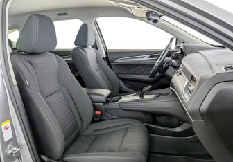 Подержанный автомобиль Haval F7 2021 года (24 фото)